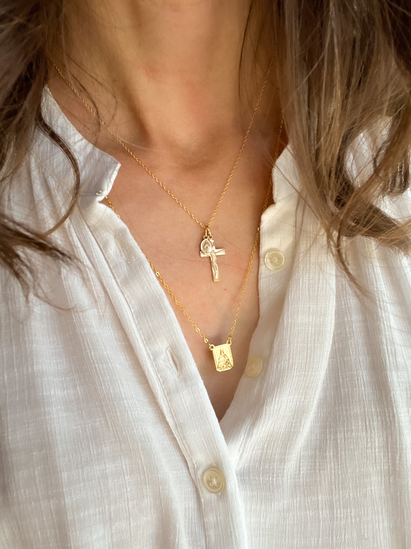 Dainty Scapular Necklace