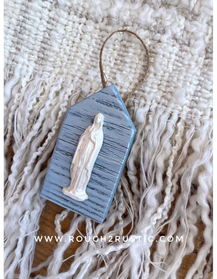 Mini Mary Shrine Ornament