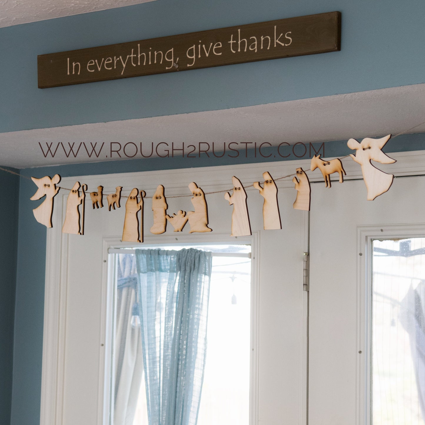 Natural Wood Nativity Garland