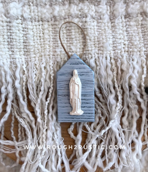 Mini Mary Shrine Ornament