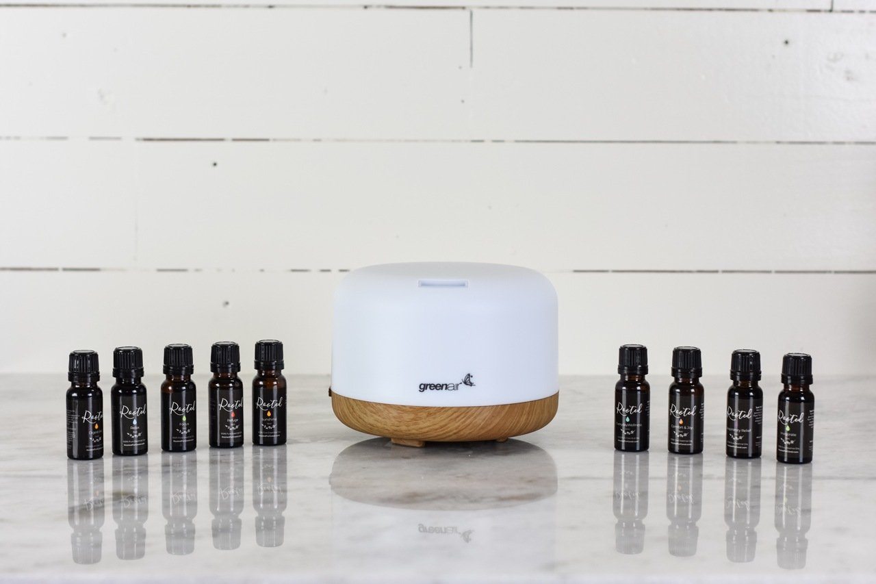 Blend Essential Oils Kit + Diffuser