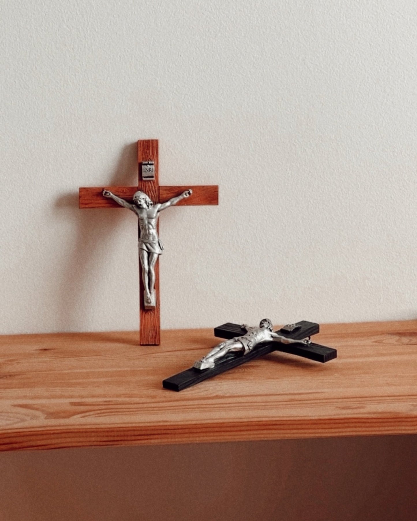 Wall Crucifix // 8 inch