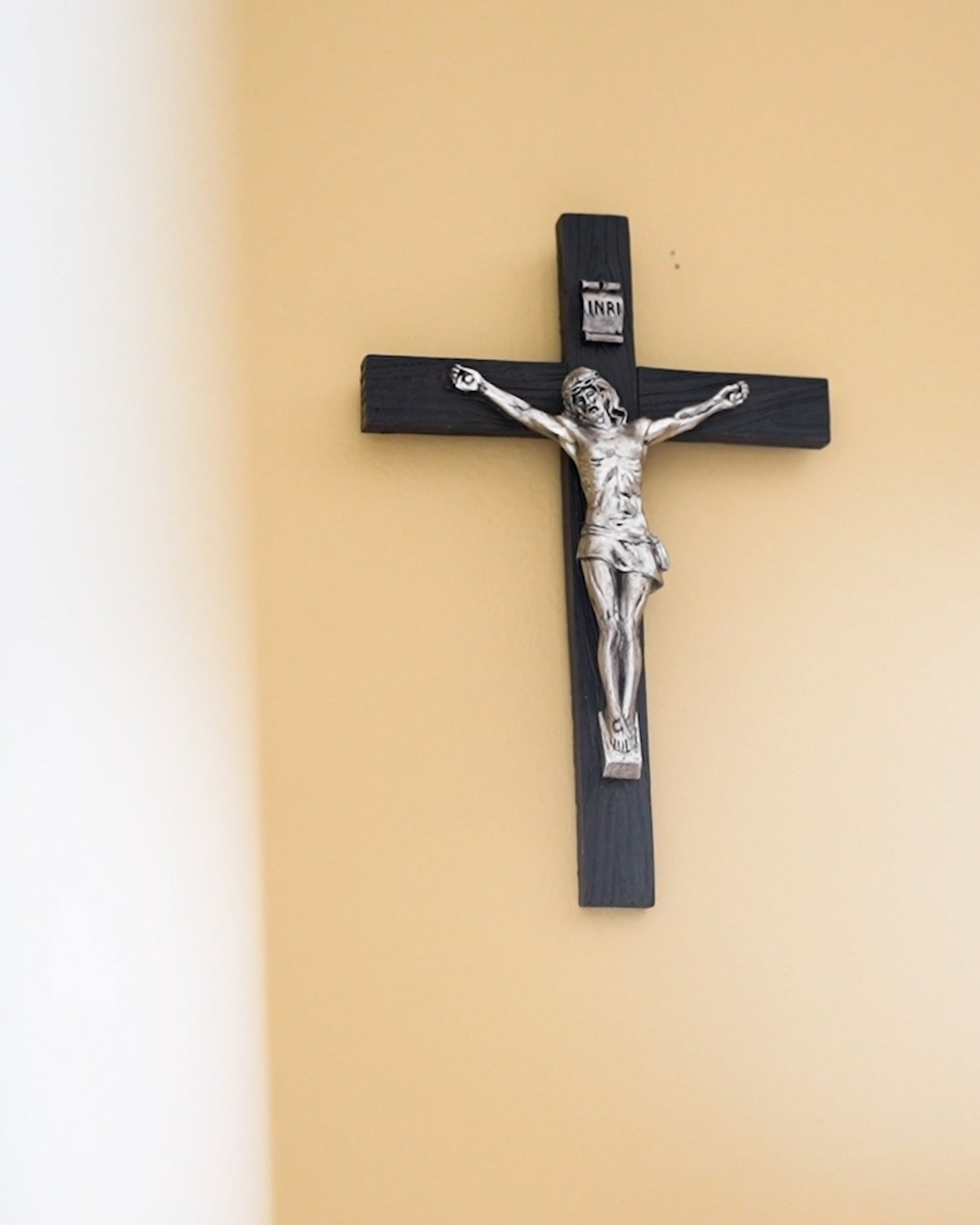 Wall Crucifix // 8 inch